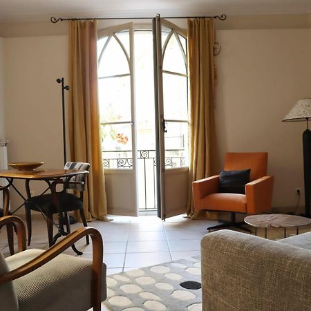 Uzes Centre Quartiers Des Arts Charme De L'Ancien Apartment ภายนอก รูปภาพ