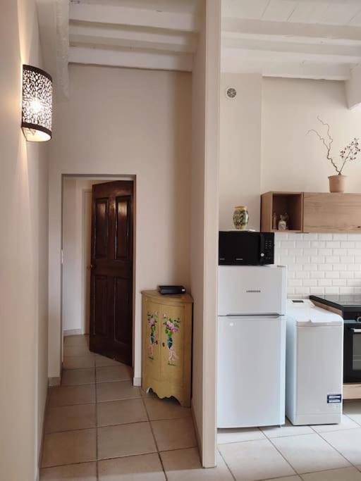 Uzes Centre Quartiers Des Arts Charme De L'Ancien Apartment ภายนอก รูปภาพ